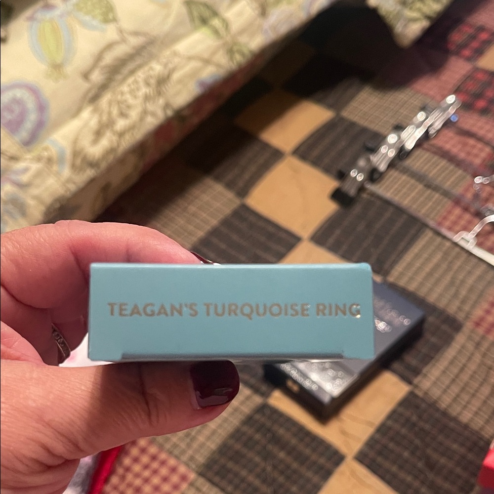 Teagan's Turquoise Ring Box - Picture 2 of 2